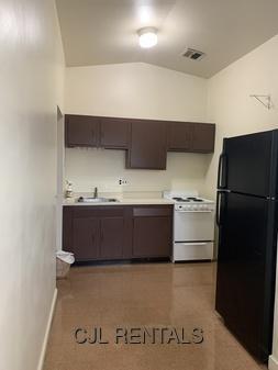 Foto del edificio - 1 bedroom in WALTHAM MA 02452