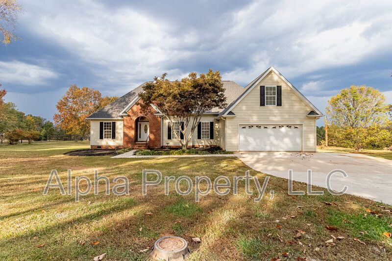 Primary Photo - 97 Smith Rd