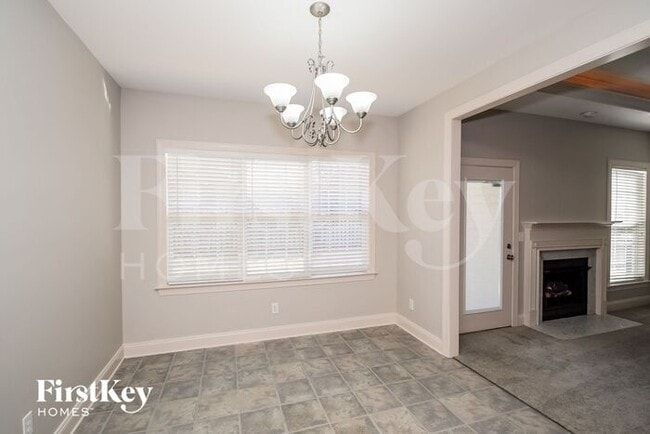 Foto del edificio - 15 Trellis Cir