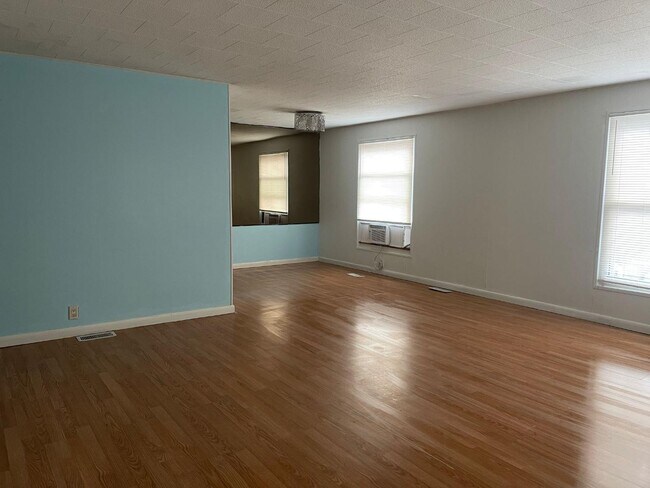 Foto del edificio - 1021 Wingo Dr