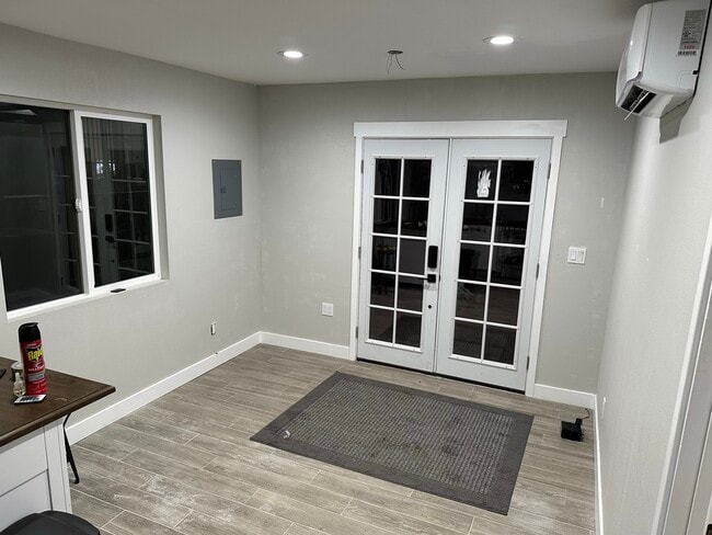Building Photo - 8537 Pico Vista Rd