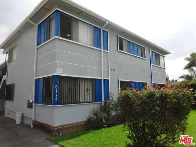 Building Photo - 6114 S Victoria Ave