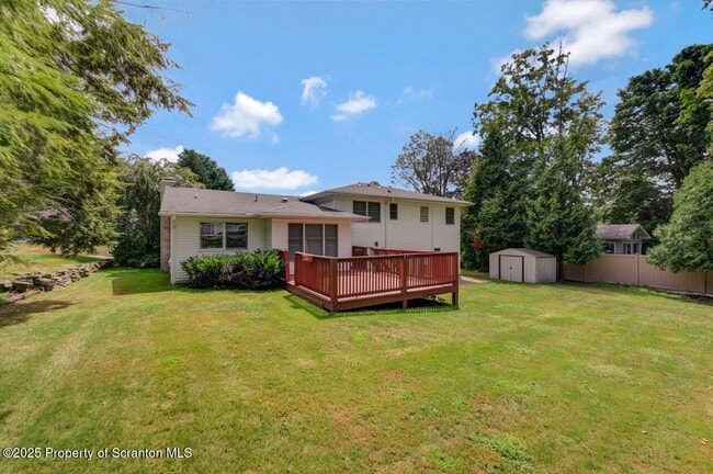 Building Photo - 107 Carteret Dr