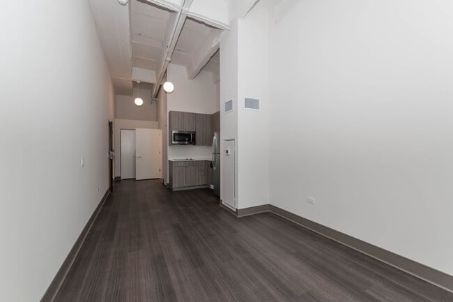 Interior Photo - 820 Michigan by 3L Living