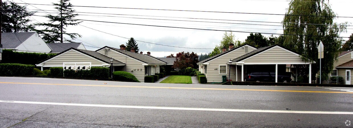Primary Photo - 5330-5340 SW Scholls Ferry Rd