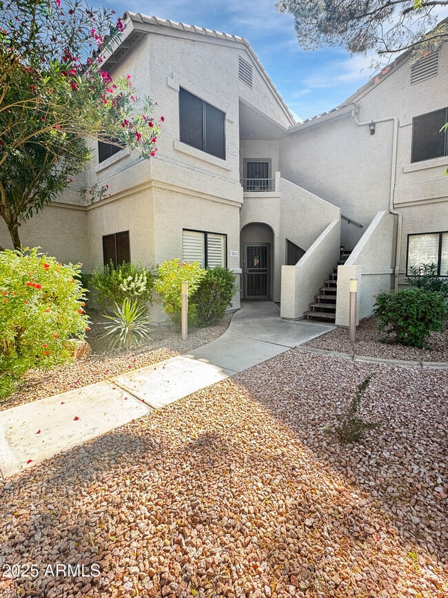 Building Photo - 9455 E Raintree Dr