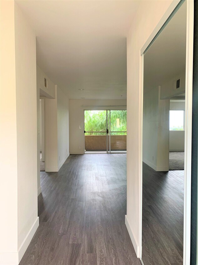 Rodeo Apartments Apartments in Los Angeles, CA Westside Rentals