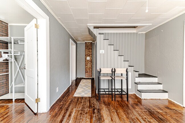 Foto del edificio - 508A W Chisholm St