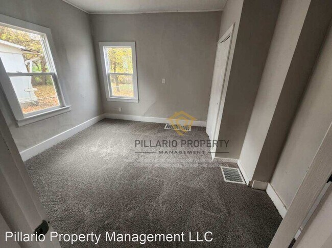 Building Photo - 2 br, 1 bath House - 503 Park Ave.