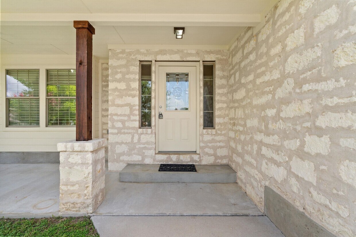 Foto principal - 113 Gregory Cove