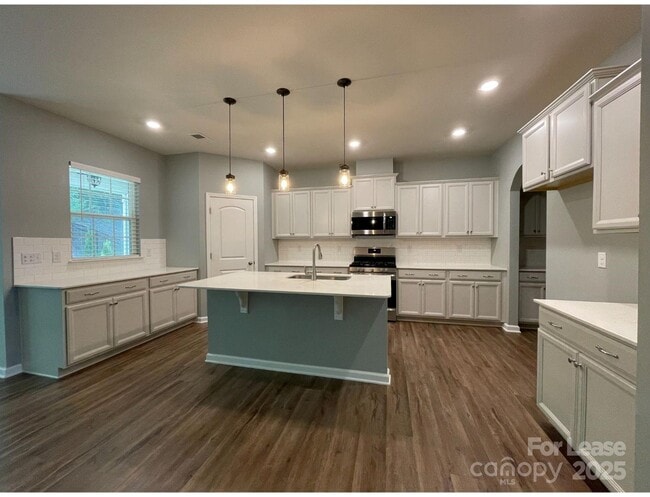 Foto del edificio - 141 W Morehouse Ave