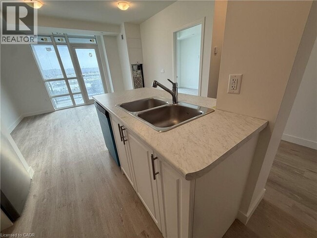 Photo du bâtiment - 461 Green Rd