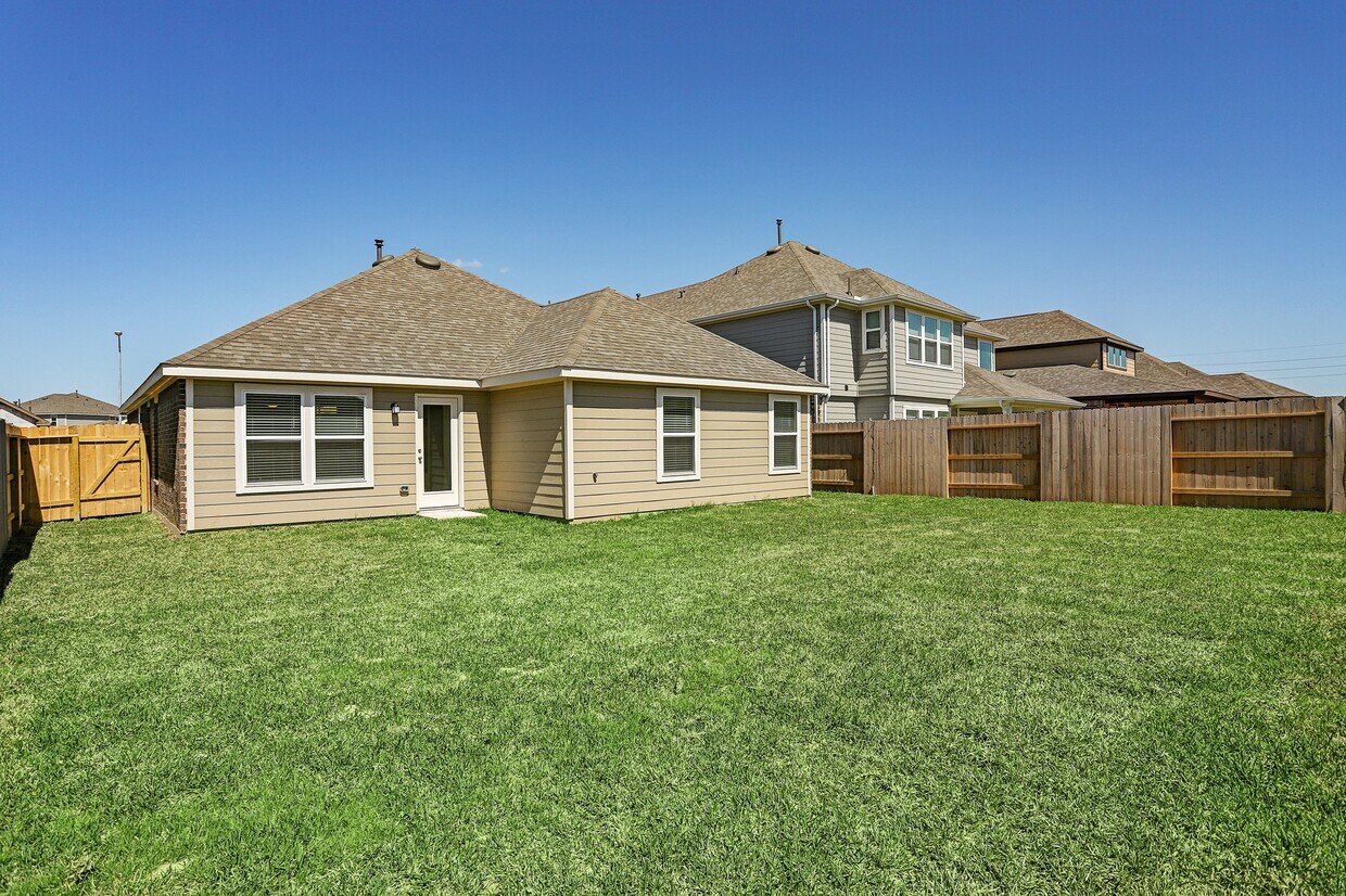 Foto del edificio - 28419 Aubrey Orchard Ln