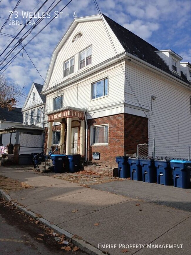 Building Photo - 73 Welles St