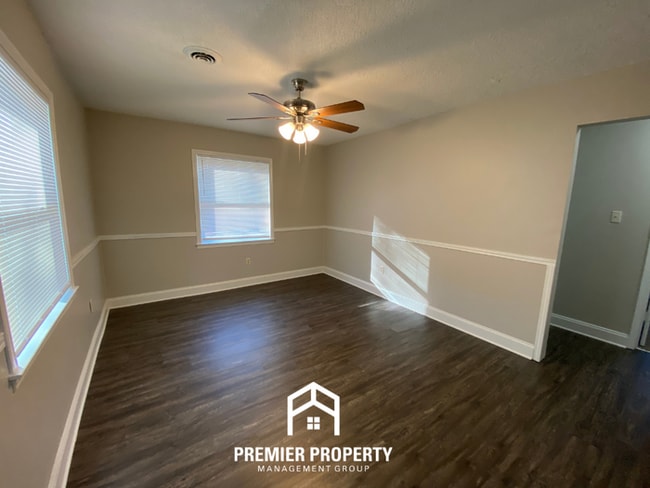 Photo - 5908 Tishomingo Dr House