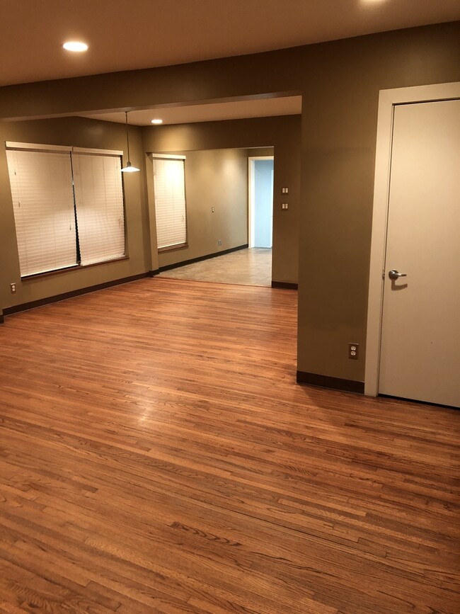 Foto del edificio - Updated Florence Park South Bungalow! 2 Be...