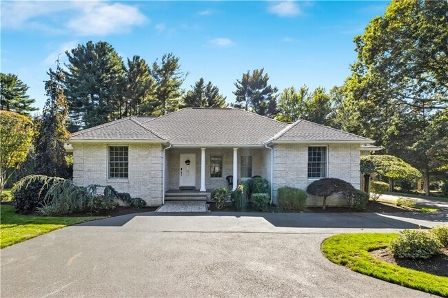 Foto del edificio - 9 Ridge Rd