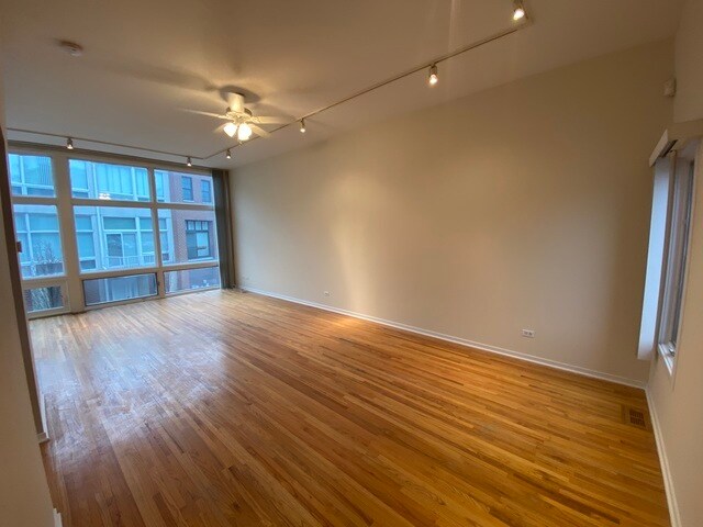 Foto del edificio - 1151 W Eddy St