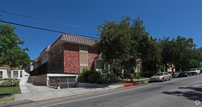 Building Photo - 1157 Alameda Ave
