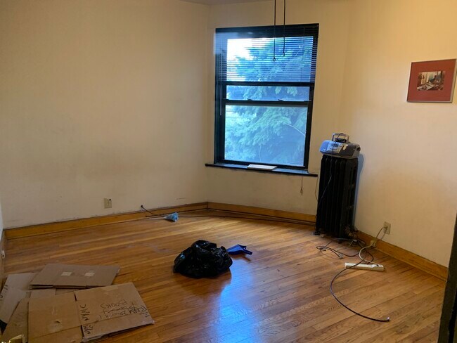 Foto del edificio - 3402 N Ashland Ave