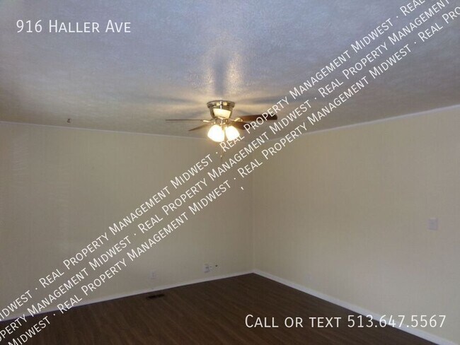 Foto del edificio - 916 Haller Ave