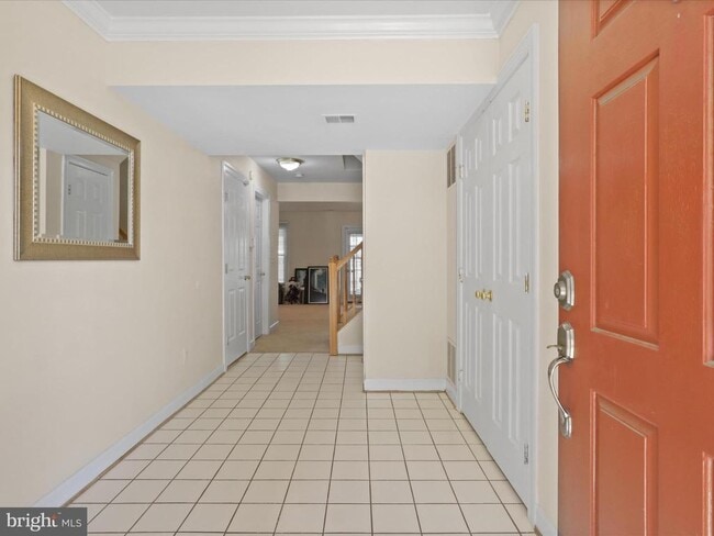 Building Photo - 7441 Heatherfield Ln
