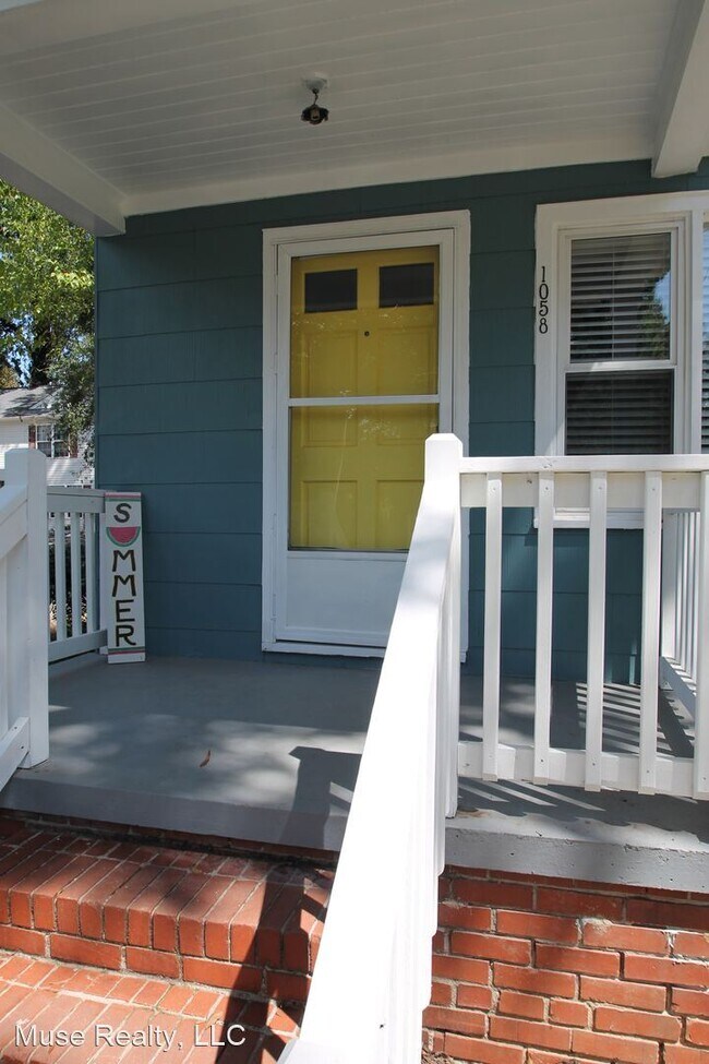 2 br, 2 bath House 1058 Ebenezer Ave Ext House Rental in Rock Hill