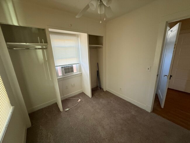 Foto del edificio - 6105 1st St