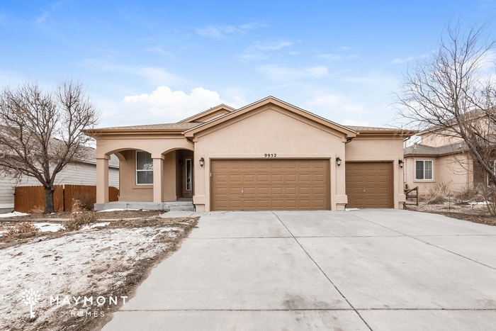 Foto principal - 9952 Antler Creek Dr