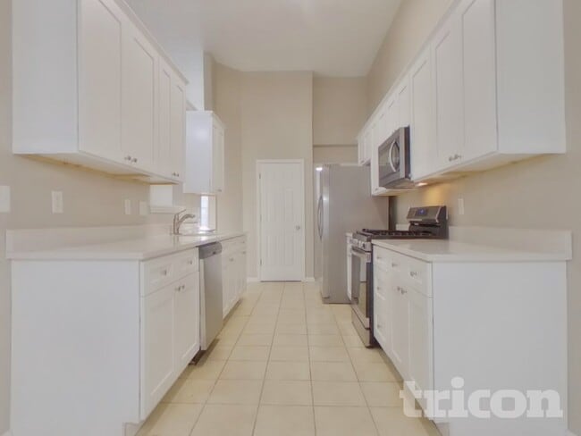 Building Photo - 1260 Wilkes Crest Dr NE