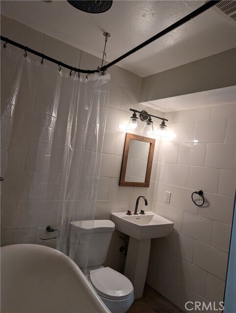 Foto del edificio - 13271 Norton Ave