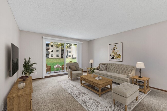 Building Photo - Oakwood