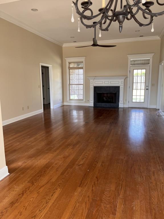 Foto del edificio - 808 Greenbriar Pl