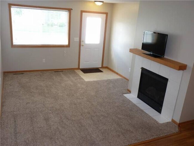 Foto del edificio - 2613 Yellowstone Dr