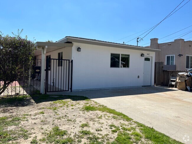 Building Photo - 9430 Olympic Blvd