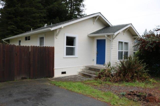 Primary Photo - Near Sequoia Zoo and Park, Cozy 2/1 with l...