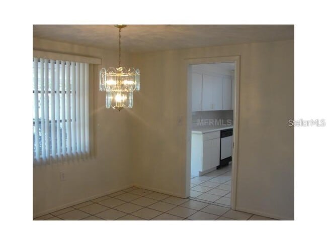 Building Photo - 7461 Cass Cir