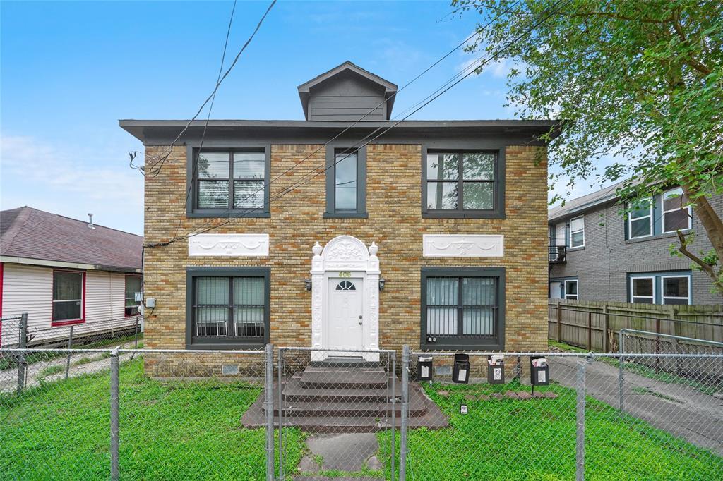 Primary Photo - 406 Quitman St