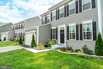 Building Photo - 106 Alliance Ct
