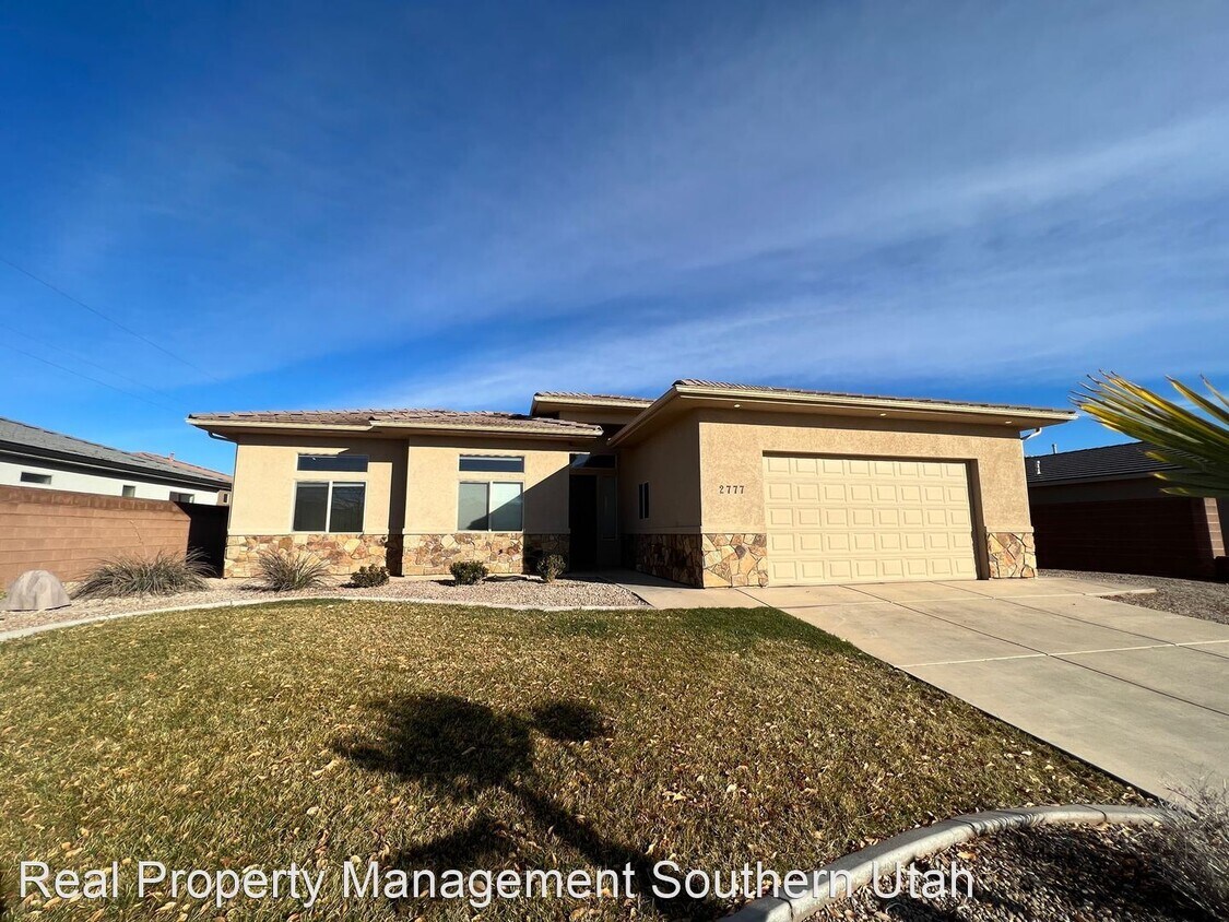4 br, 2 bath House 2777 E 410 N House Rental in St. UT