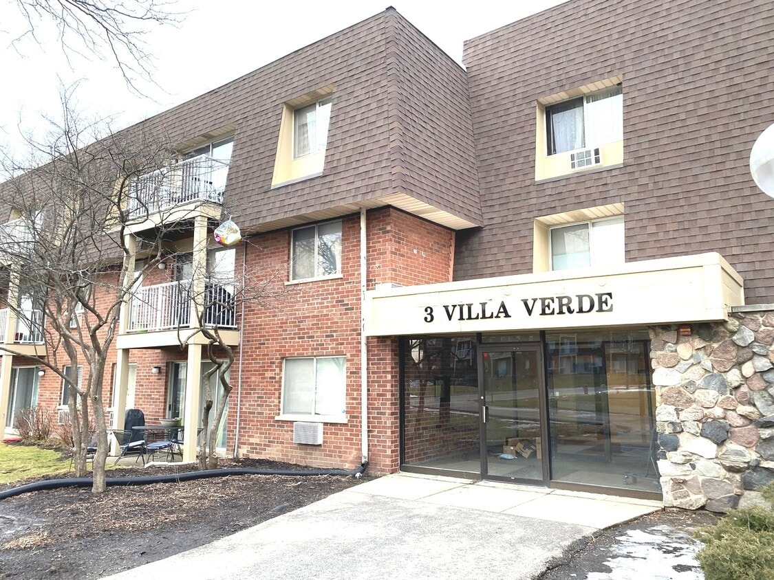 3 Villa Verde Dr Unit 312, Buffalo Grove, IL 60089 Condo for Rent in