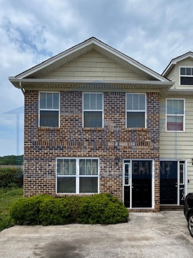 Foto del edificio - 163 Lone Tree Dr NE