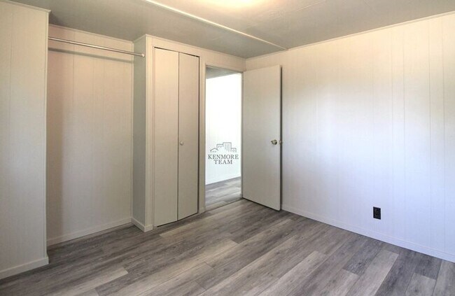 Foto del edificio - 415 Smith Ave