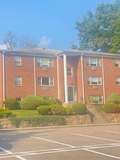 Foto del edificio - 198 Concord St