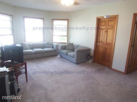 Primary Photo - 316 N Harvard St