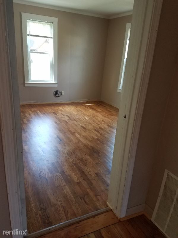 Building Photo - 3 br, 1 bath House - 3820 New London Grave...