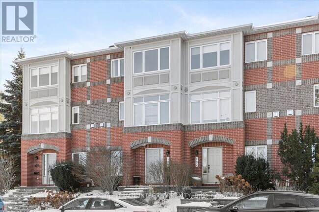 Photo du bâtiment - 180 Clearview Ave