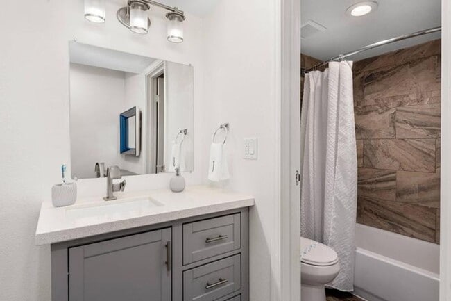 Interior Photo - The Molino Apartments