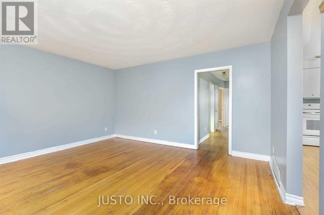 Building Photo - 299 Fairlawn Ct
