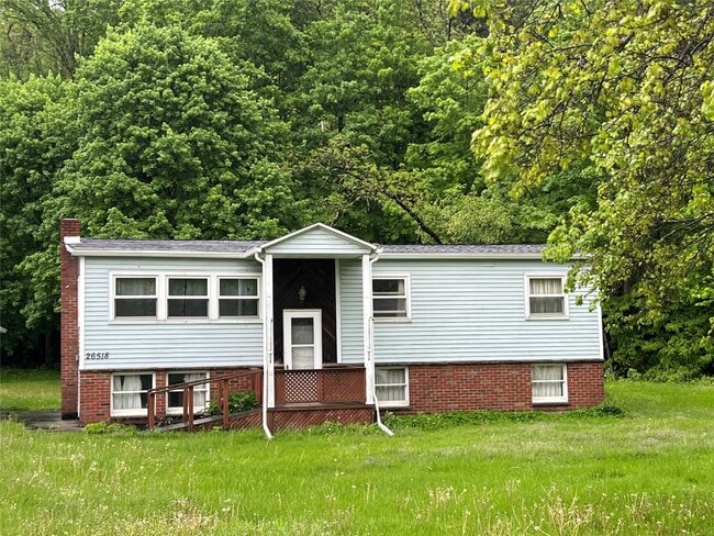 Building Photo - 26518 PA-267